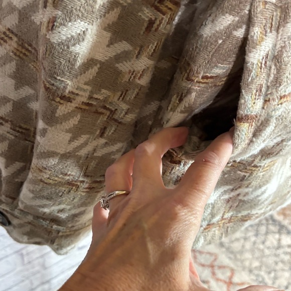 Listicle Taupe Multi Plaid Shacket Overshirt Jacket Neutral Cozy M - Picture 10 of 13